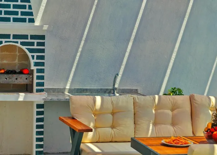 İslamlar 2 Bedroom With Private Pool Καλκάν